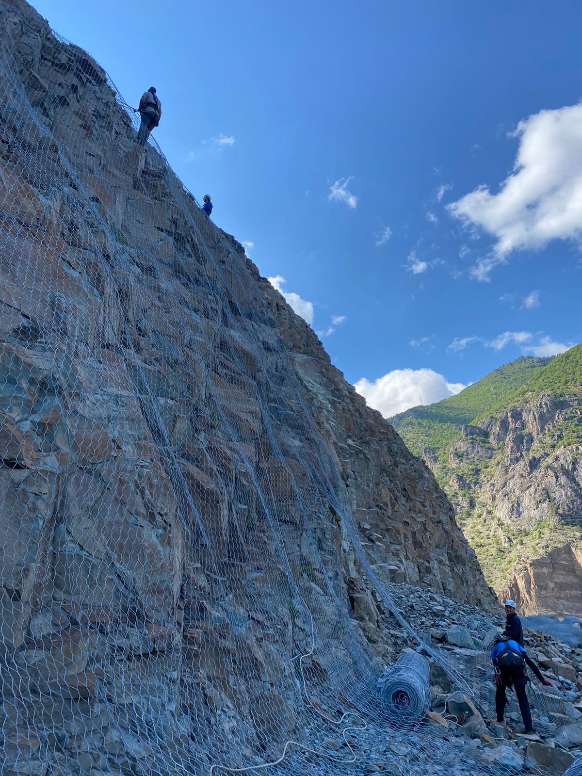 Torul Barajı Çelik Ağ Koruması