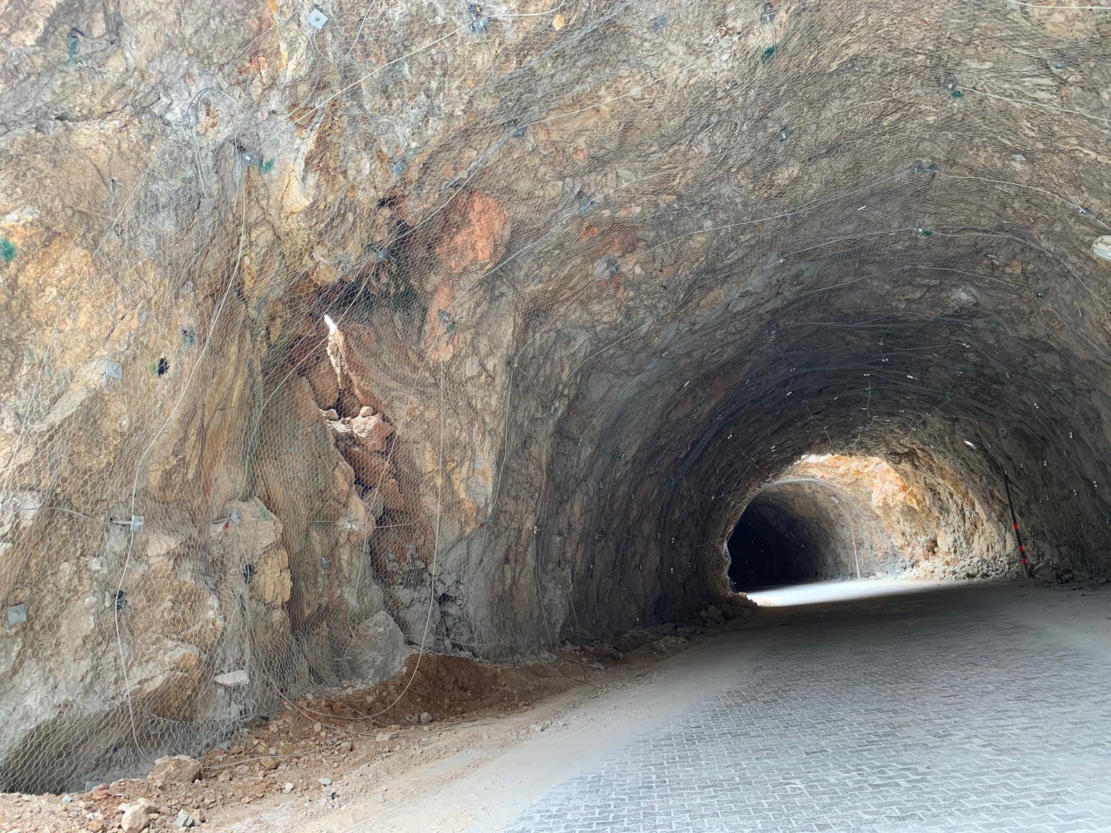 Sivas Şırzı - Kemaliye Tüneli