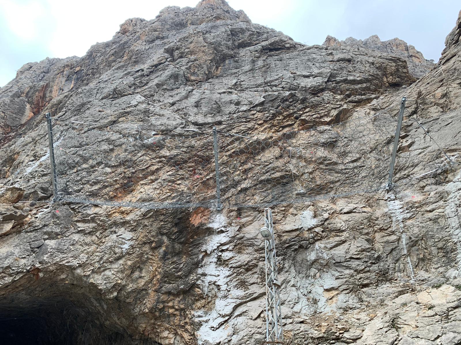 Sivas Şırzı - Kemaliye Tüneli