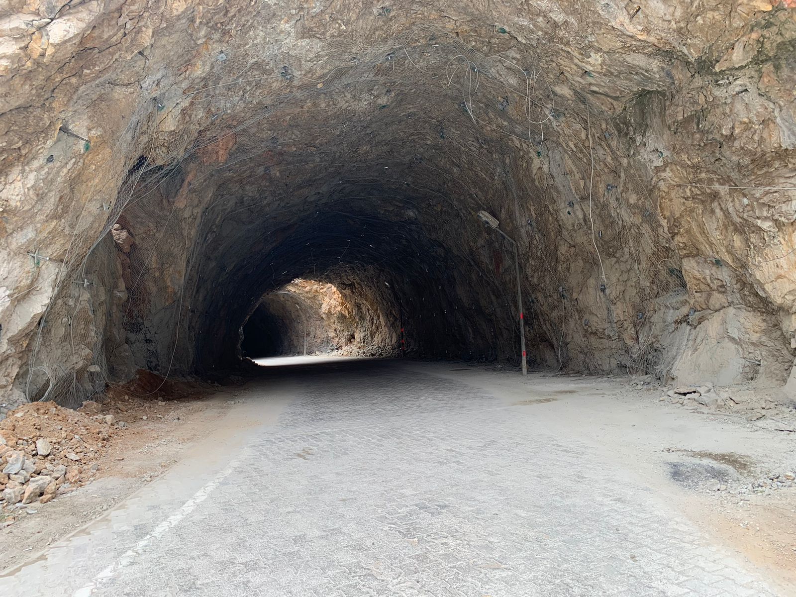 Sivas Şırzı - Kemaliye Tüneli