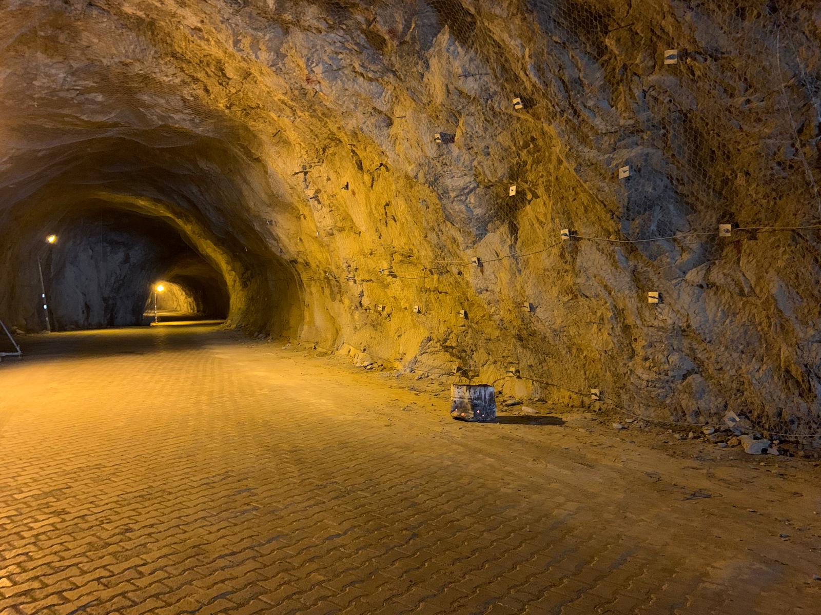 Sivas Şırzı - Kemaliye Tüneli